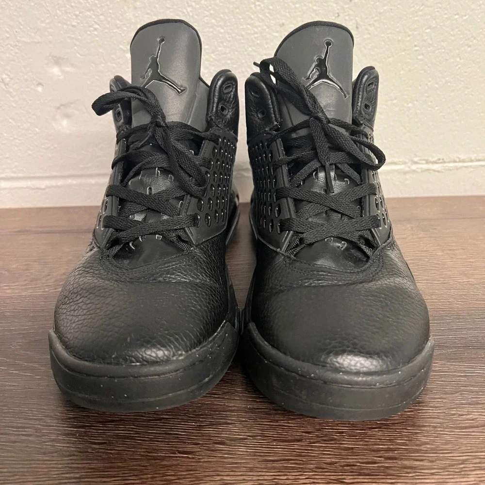 Jordan max 200